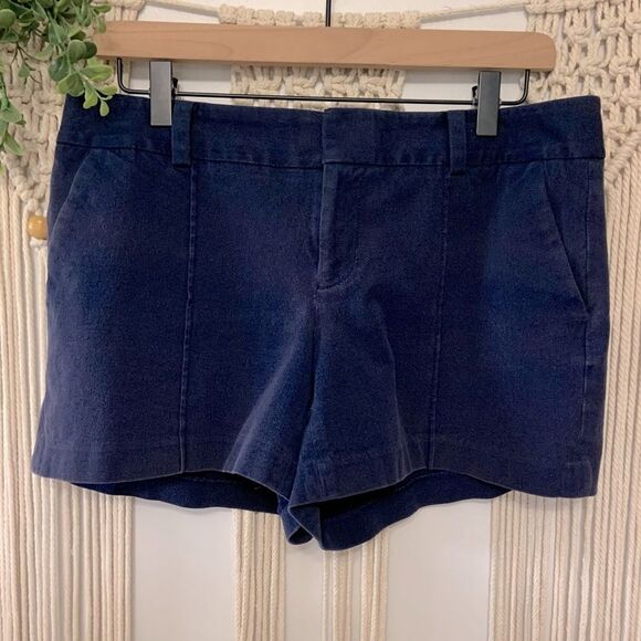 LILLY PULITZER Women’s True Navy Natalia Short Blue 10 - Picture 1 of 13